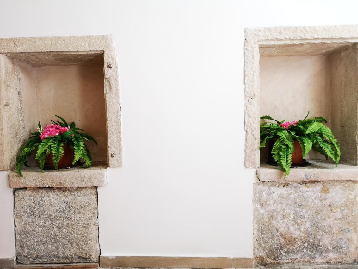 特拉尼La Casa Delle Sorprese公寓 外观 照片